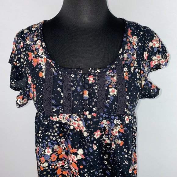 Rip Curl XS Floral Patterned Partial Button Front Popover Blouse - Picture 2 of 12